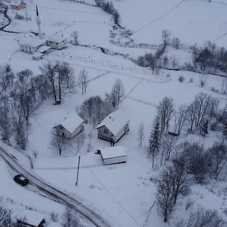 Dom wakacyjny Vlasic Holiday Home *